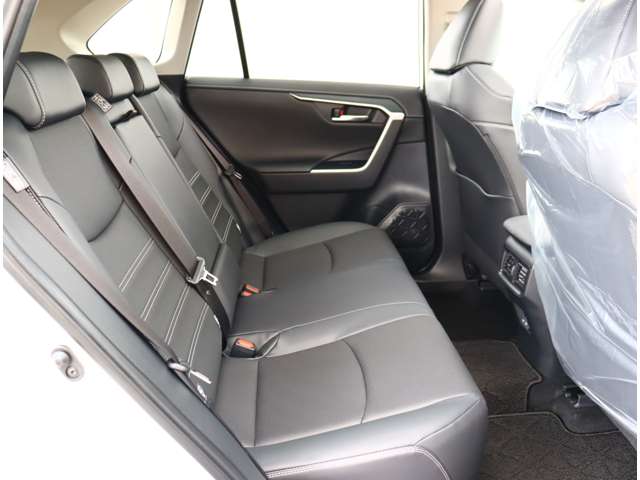 トヨタ ＲＡＶ４ ２．０ Ｇ Ｚパッケージ ４ＷＤ R6年 (関東) 99