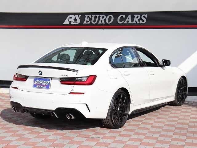 ＢＭＷ ３シリーズ ３１８ｉ　Ｍスポーツ R3年 (関東) 99