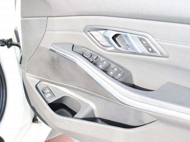 ＢＭＷ ３シリーズ ３１８ｉ　Ｍスポーツ R3年 (関東) 99