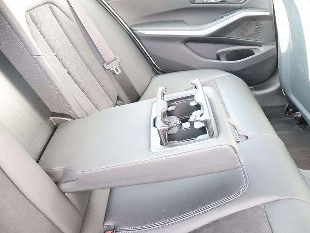 ＢＭＷ ３シリーズ ３１８ｉ　Ｍスポーツ R3年 (関東) 99