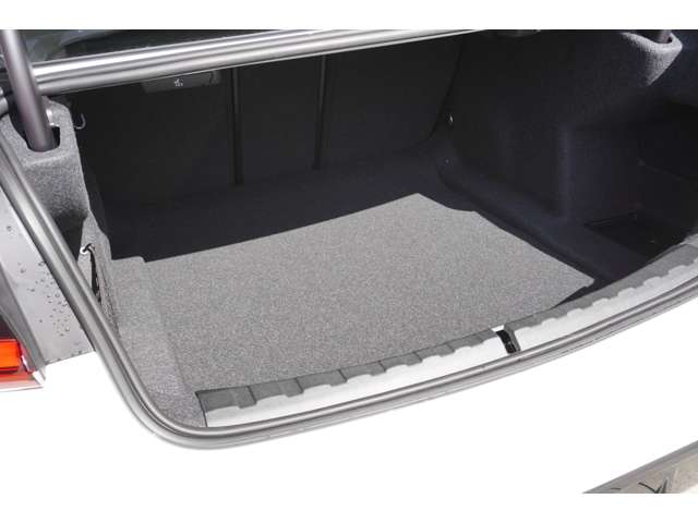 ＢＭＷ ３シリーズ ３２０ｉ　Ｍスポーツ R5年 (近畿) 99