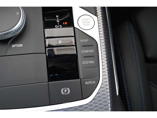 ＢＭＷ ３シリーズ ３２０ｉ　Ｍスポーツ R5年 (近畿) 99