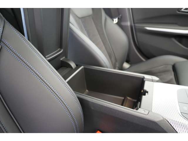 ＢＭＷ ３シリーズ ３２０ｉ　Ｍスポーツ R5年 (近畿) 99