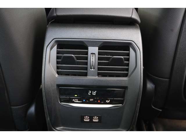 ＢＭＷ ３シリーズ ３２０ｉ　Ｍスポーツ R5年 (近畿) 99