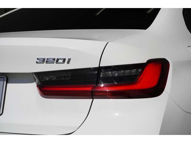 ＢＭＷ ３シリーズ ３２０ｉ　Ｍスポーツ R5年 (近畿) 99