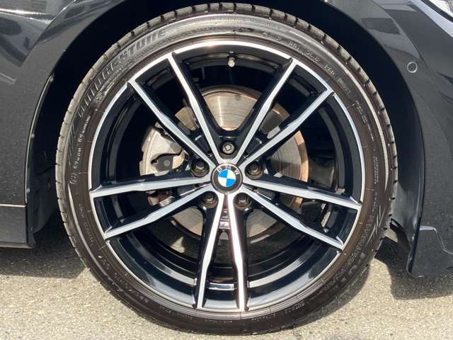ＢＭＷ ３シリーズ ３２０Ｄ Ｘドライブ Ｍスポーツ ディーゼルターボ ４ＷＤ R1年 (近畿) 99