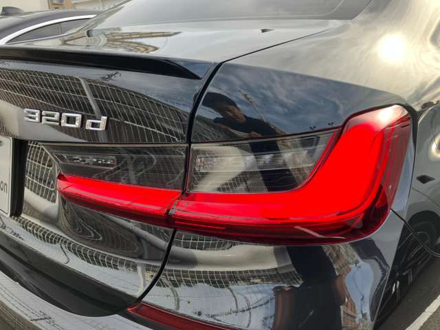 ＢＭＷ ３シリーズ ３２０Ｄ Ｘドライブ Ｍスポーツ ディーゼルターボ ４ＷＤ R1年 (近畿) 99