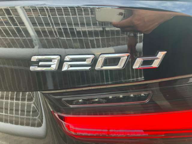 ＢＭＷ ３シリーズ ３２０Ｄ Ｘドライブ Ｍスポーツ ディーゼルターボ ４ＷＤ R1年 (近畿) 99