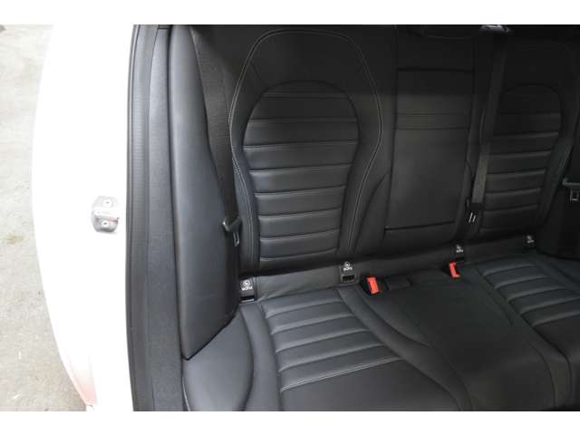 メルセデスベンツ Ｃクラス Ｃ２００ ４マチック アバンギャルド ＡＭＧライン ４ＷＤ R1年 (関東) 99