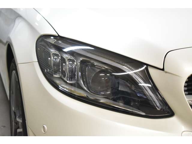 メルセデスベンツ Ｃクラス Ｃ２００ ４マチック アバンギャルド ＡＭＧライン ４ＷＤ R1年 (関東) 99