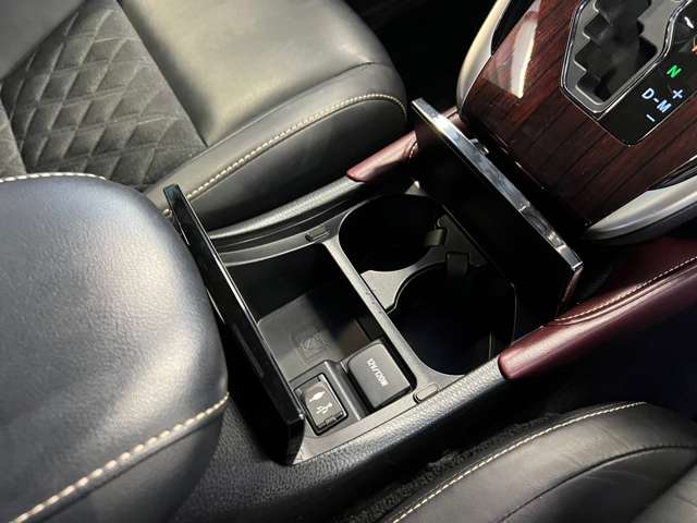 トヨタ ハリアー ２．０ プレミアム H26年 (東北) 99