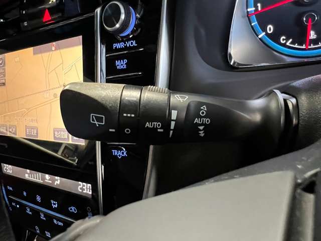 トヨタ ハリアー ２．０ プレミアム H26年 (東北) 99