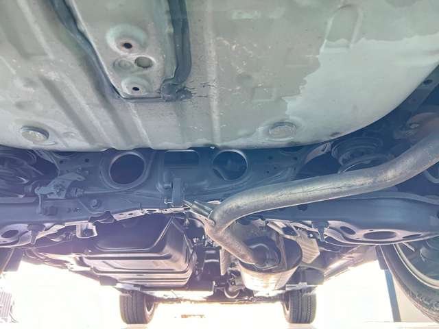 トヨタ ハリアー ２．０ プレミアム H26年 (東北) 99