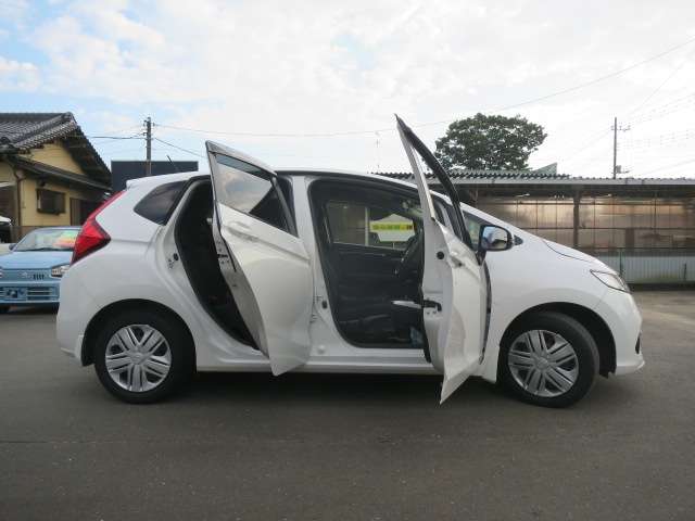 ホンダ フィット １．３ １３Ｇ Ｌ ホンダセンシング H30年 (関東) 99