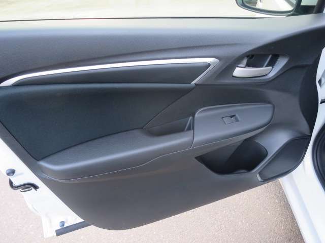 ホンダ フィット １．３ １３Ｇ Ｌ ホンダセンシング H30年 (関東) 99