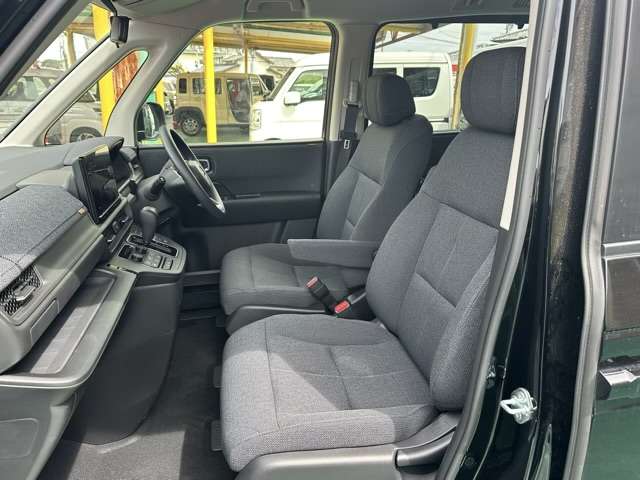 ホンダ ステップワゴン １．５ エアー R5年 (東海) 99