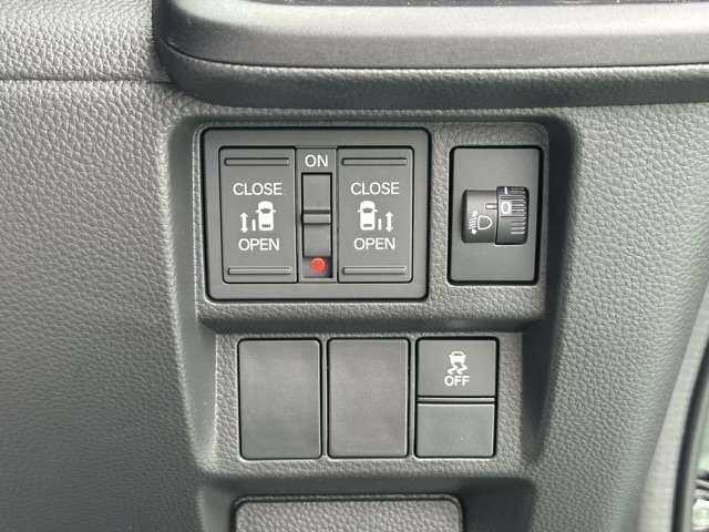 ホンダ ステップワゴン １．５ エアー R5年 (東海) 99