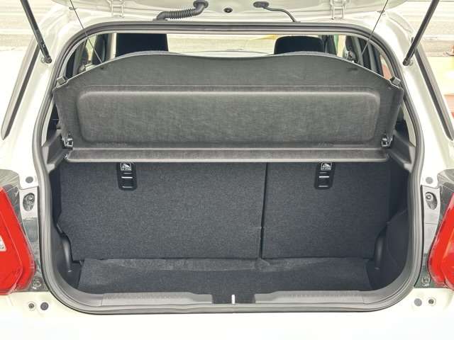 スズキ スイフト スポーツ １．４ R5年 (東海) 99