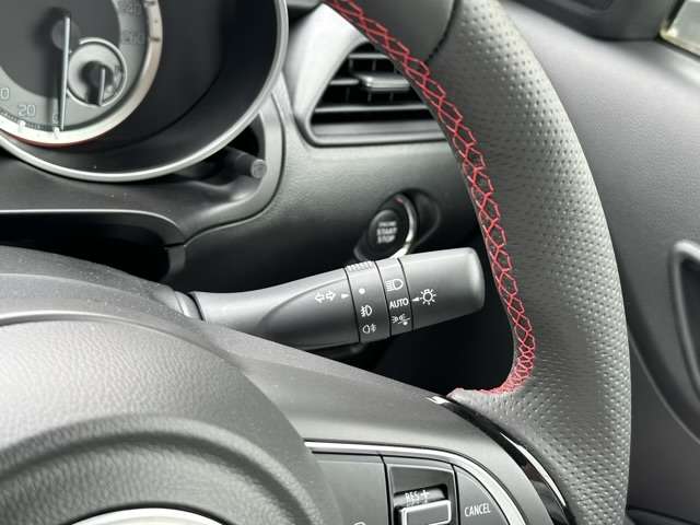 スズキ スイフト スポーツ １．４ R5年 (東海) 99