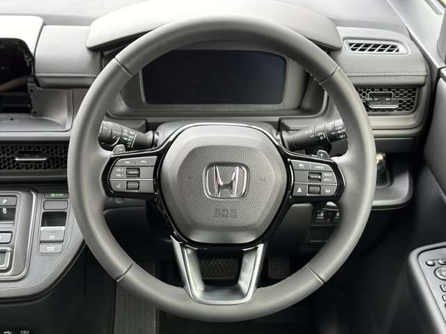 ホンダ ステップワゴン　ハイブリッド ２．０ Ｅ：ＨＥＶ スパーダ R5年 (東海) 99