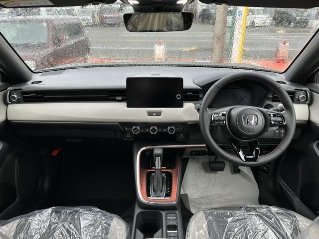 ホンダ ヴェゼル １．５ Ｅ：ＨＥＶ プレイ R6年 (東海) 99