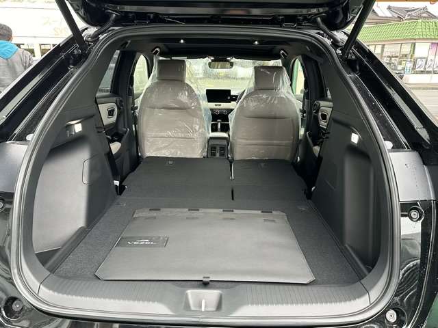 ホンダ ヴェゼル １．５ Ｅ：ＨＥＶ プレイ R6年 (東海) 99