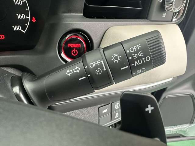 ホンダ ヴェゼル １．５ Ｅ：ＨＥＶ プレイ R6年 (東海) 99