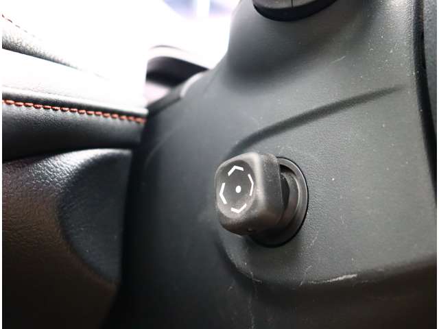 トヨタ クラウン　ハイブリッド ハイブリッド ２．５ Ｓ H26年 (関東) 99