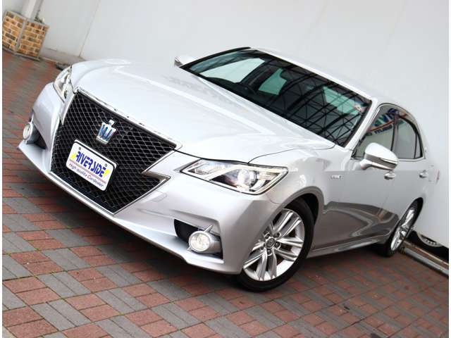 トヨタ クラウン　ハイブリッド ハイブリッド ２．５ Ｓ H26年 (関東) 99