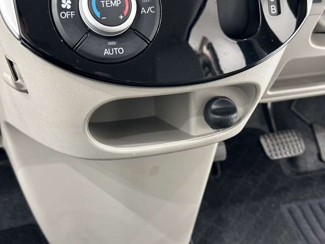 ダイハツ タント ６６０ Ｘ ＳＡＩＩＩ H30年 (中国) 99