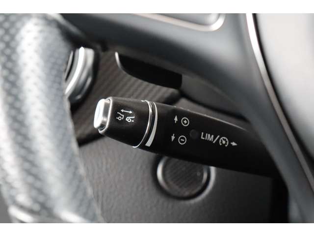 メルセデスベンツ ＧＬＡクラス ＧＬＡ１８０ R1年 (近畿) 99