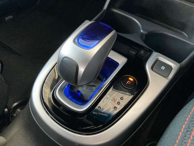 ホンダ フィット　ハイブリッド １．５ ハイブリッド Ｓパッケージ H26年 (東北) 99