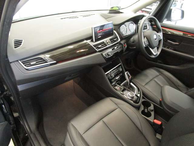 ＢＭＷ ２シリーズアクティブツアラー ２１８Ｉ ラグジュアリー ＤＣＴ R3年 (近畿) 99