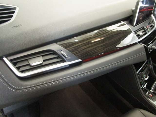 ＢＭＷ ２シリーズアクティブツアラー ２１８Ｉ ラグジュアリー ＤＣＴ R3年 (近畿) 99