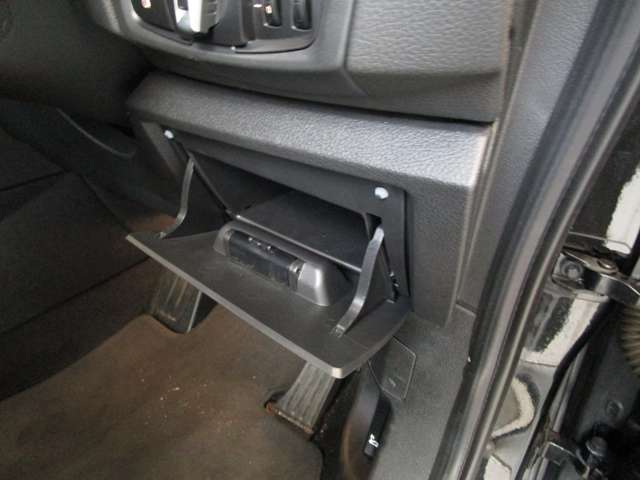 ＢＭＷ ２シリーズアクティブツアラー ２１８Ｉ ラグジュアリー ＤＣＴ R3年 (近畿) 99