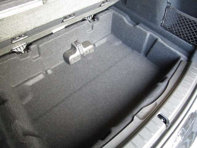 ＢＭＷ ２シリーズアクティブツアラー ２１８Ｉ ラグジュアリー ＤＣＴ R3年 (近畿) 99