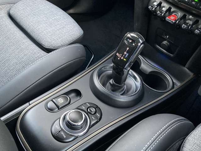 ミニ ミニクロスオーバー クーパー Ｄ R3年 (近畿) 99