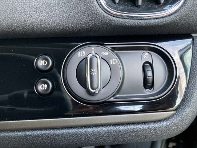 ミニ ミニクロスオーバー クーパー Ｄ R3年 (近畿) 99