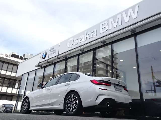 ＢＭＷ ３シリーズ ３２０Ｄ Ｘドライブ Ｍスポーツ ディーゼルターボ ４ＷＤ R4年 (近畿) 99