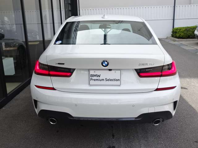 ＢＭＷ ３シリーズ ３２０Ｄ Ｘドライブ Ｍスポーツ ディーゼルターボ ４ＷＤ R4年 (近畿) 99