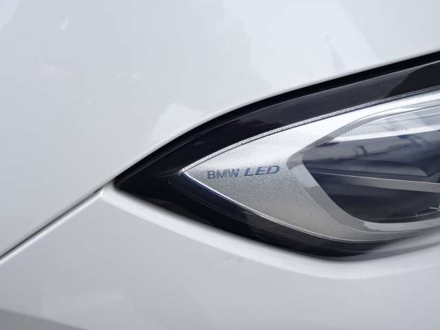 ＢＭＷ ３シリーズ ３２０Ｄ Ｘドライブ Ｍスポーツ ディーゼルターボ ４ＷＤ R4年 (近畿) 99