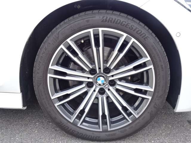 ＢＭＷ ３シリーズ ３２０Ｄ Ｘドライブ Ｍスポーツ ディーゼルターボ ４ＷＤ R4年 (近畿) 99