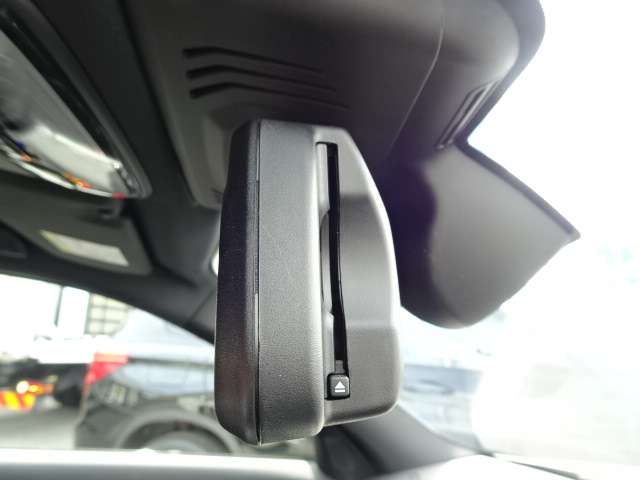 ＢＭＷ ３シリーズ ３２０Ｄ Ｘドライブ Ｍスポーツ ディーゼルターボ ４ＷＤ R4年 (近畿) 99