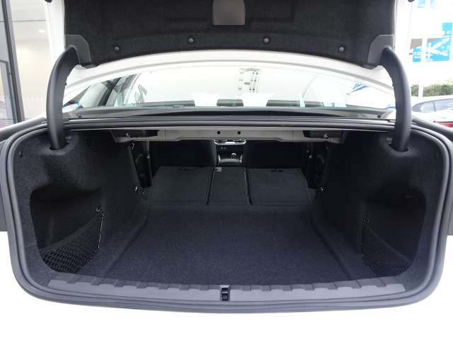 ＢＭＷ ３シリーズ ３２０Ｄ Ｘドライブ Ｍスポーツ ディーゼルターボ ４ＷＤ R4年 (近畿) 99