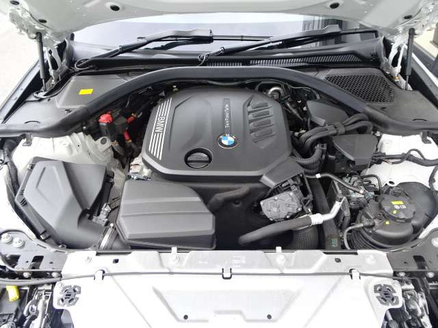 ＢＭＷ ３シリーズ ３２０Ｄ Ｘドライブ Ｍスポーツ ディーゼルターボ ４ＷＤ R4年 (近畿) 99