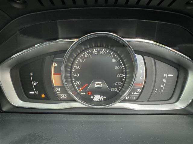 ボルボ Ｖ６０クロスカントリー Ｄ４ ＳＥ ディーゼルターボ H29年 (東北) 99