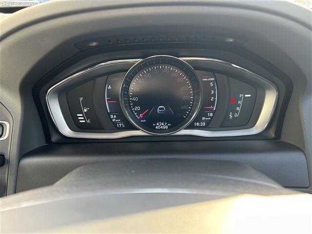 ボルボ ＸＣ６０ Ｄ４　ＳＥ H28年 (東北) 99