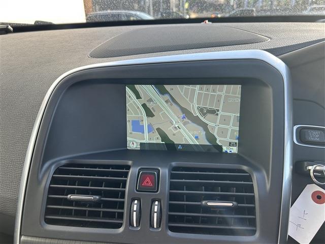 ボルボ ＸＣ６０ Ｄ４　ＳＥ H28年 (東北) 99