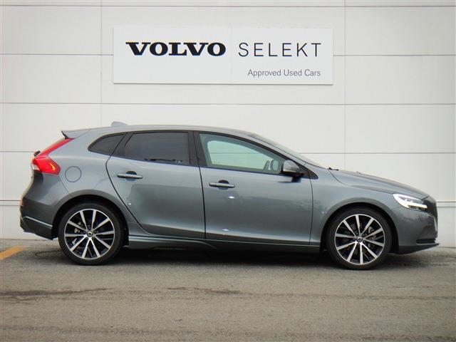 ボルボ Ｖ４０ Ｄ４ ダイナミック エディション ディーゼルターボ H29年 (東北) 99