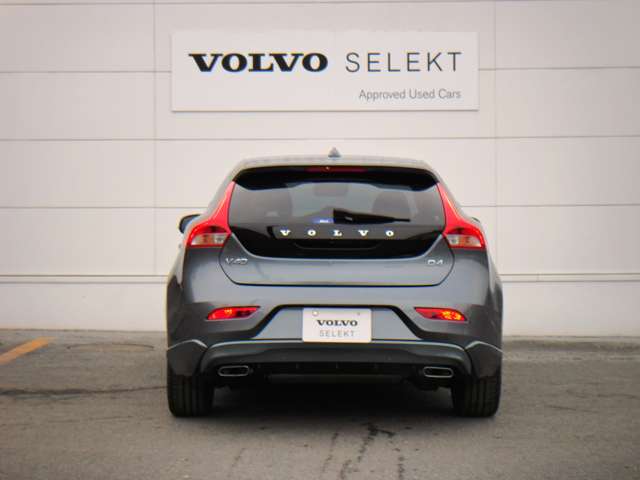 ボルボ Ｖ４０ Ｄ４ ダイナミック エディション ディーゼルターボ H29年 (東北) 99